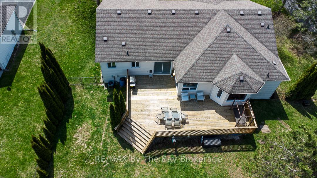 10 Lamont Creek Drive, Wasaga Beach, Ontario  L9Z 1J8 - Photo 6 - S13114802