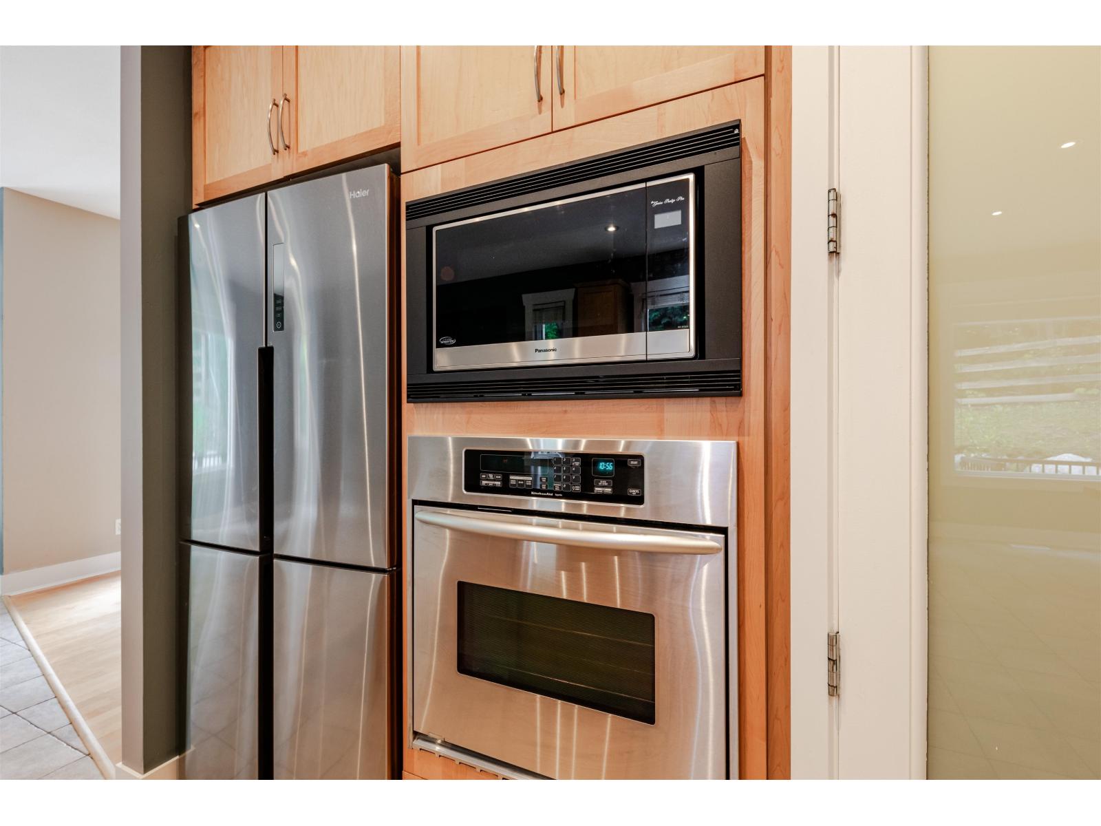 14650 61a Avenue, Surrey, British Columbia  V3S 6N4 - Photo 8 - R3122160