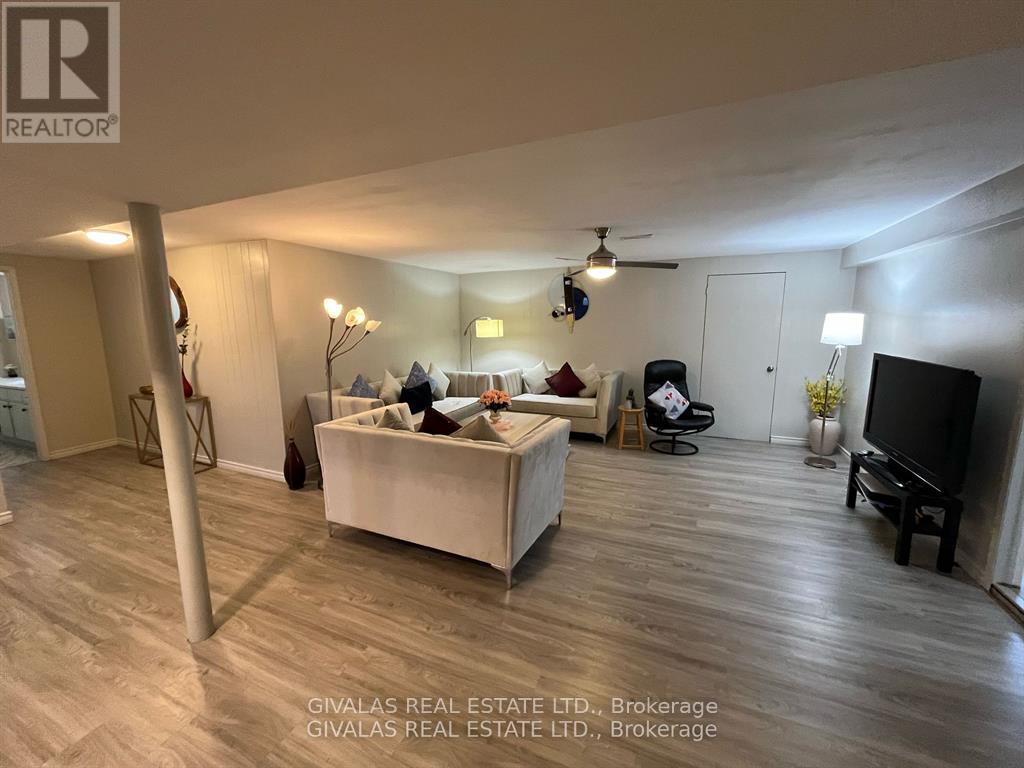 Lower - 94 Pleasant View Drive, Toronto, Ontario  M2J 3R1 - Photo 3 - C13114850