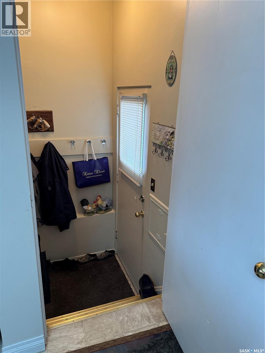 2504 Tomlinson Crescent, Saskatoon, Saskatchewan  S7L 3N2 - Photo 19 - SK035684