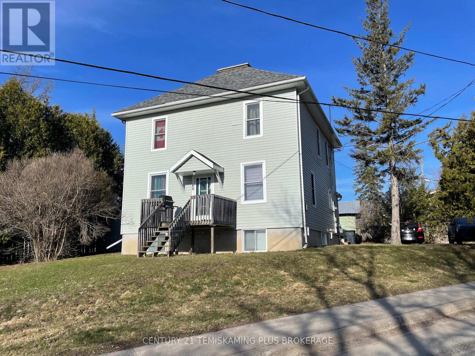 68 WELLINGTON STREET, Temiskaming Shores, Ontario