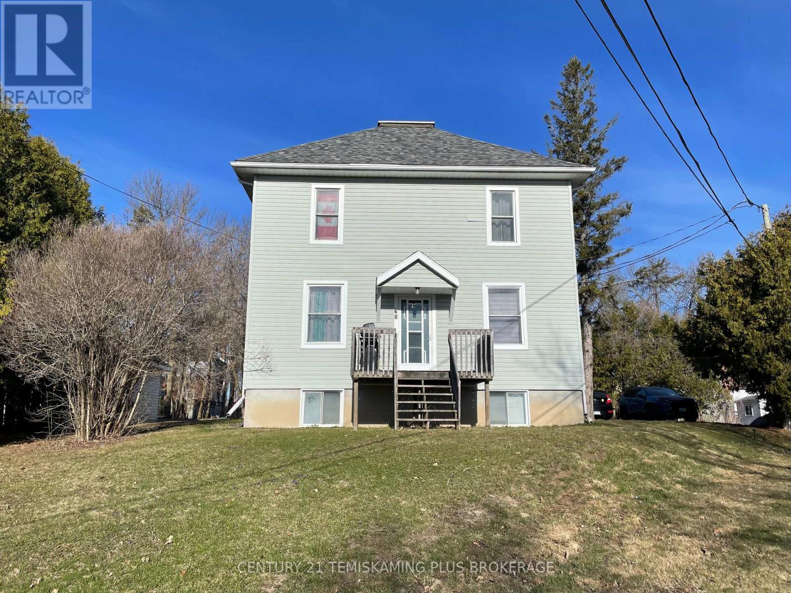 68 Wellington Street, Temiskaming Shores, Ontario  P0J 1P0 - Photo 2 - T12841358
