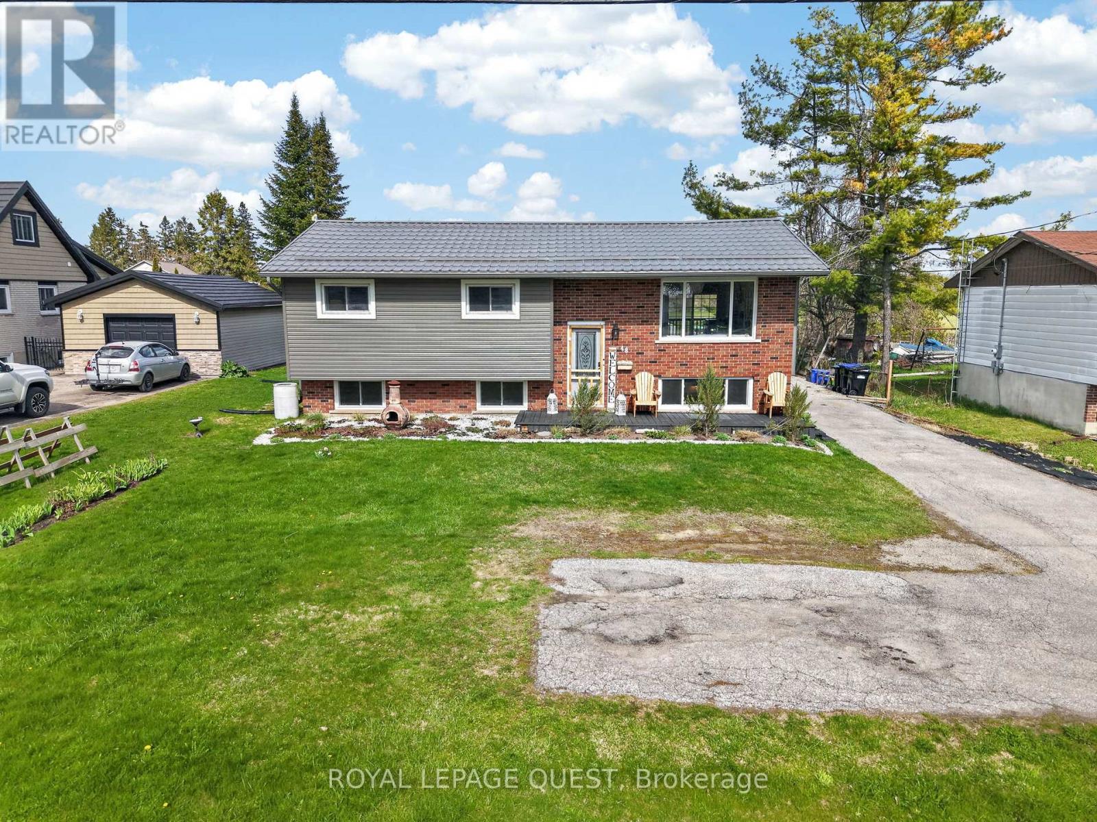 48 Courtland Street, Ramara, Ontario  L3V 1A7 - Photo 2 - S13114872