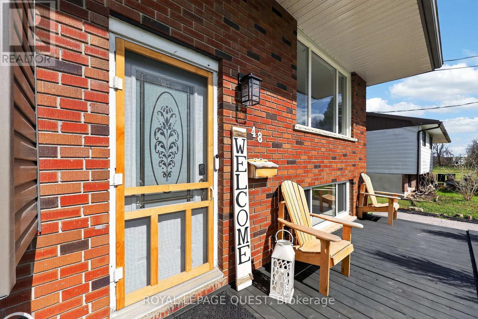 48 Courtland Street, Ramara, Ontario  L3V 1A7 - Photo 3 - S13114872