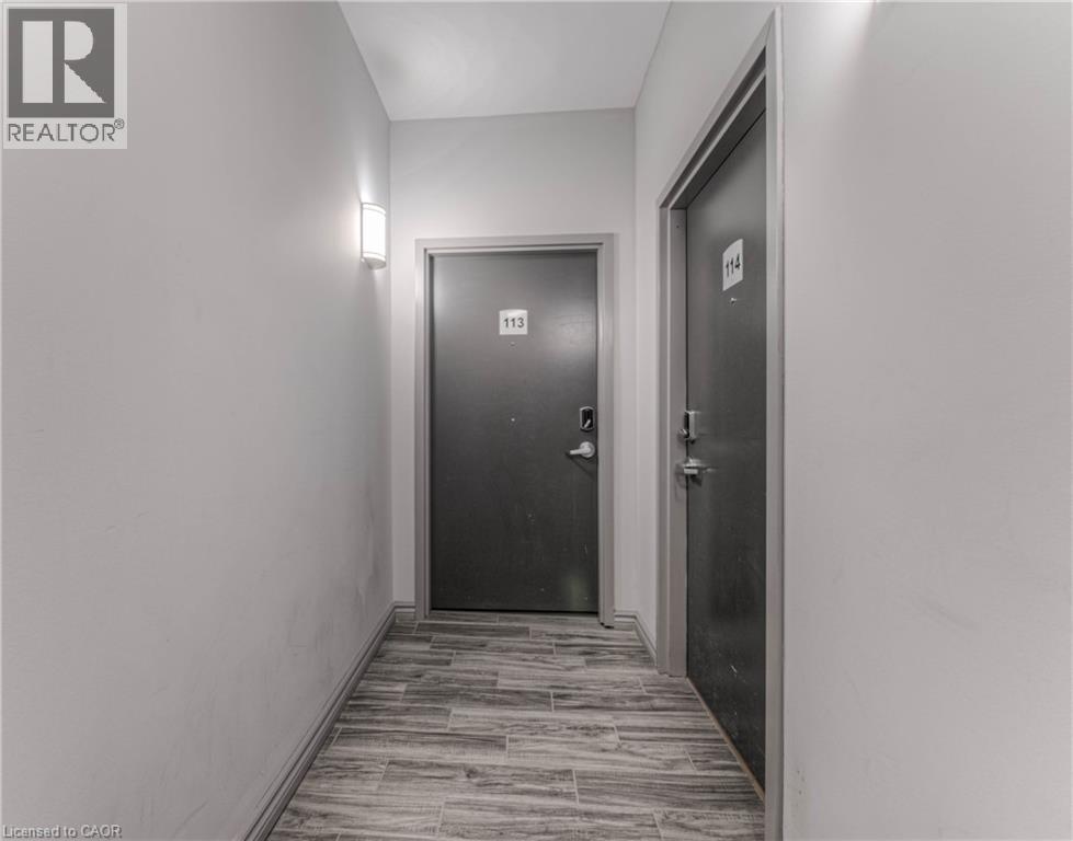 275 Larch Street Unit# F113, Waterloo, Ontario  N2L 3R2 - Photo 13 - 40789977