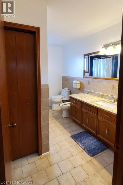 42 Lasila Court, Hamilton, Ontario  L9C 7B6 - Photo 28 - 40819653