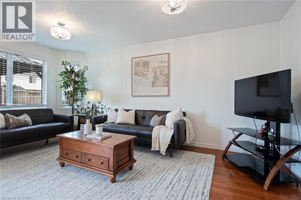 638 Windflower Crescent, Kitchener, Ontario  N2E 3S9 - Photo 9 - 40826529