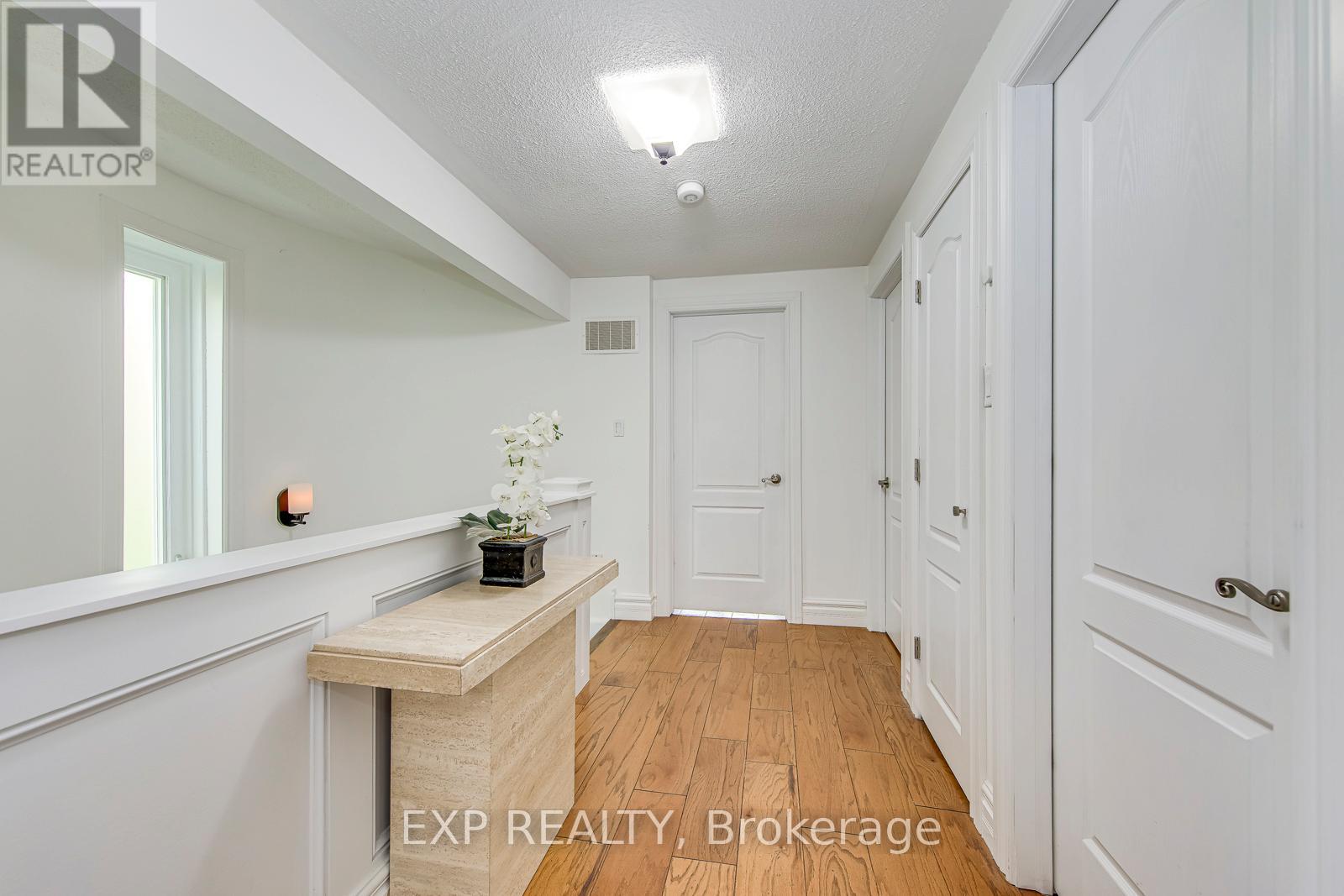1225 Hedgestone Crescent, Oakville, Ontario  L6M 1X6 - Photo 25 - W13114806