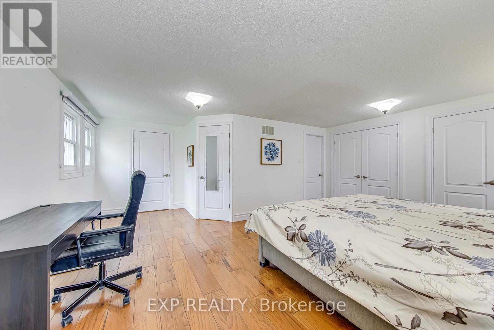 1225 Hedgestone Crescent, Oakville, Ontario  L6M 1X6 - Photo 29 - W13114806