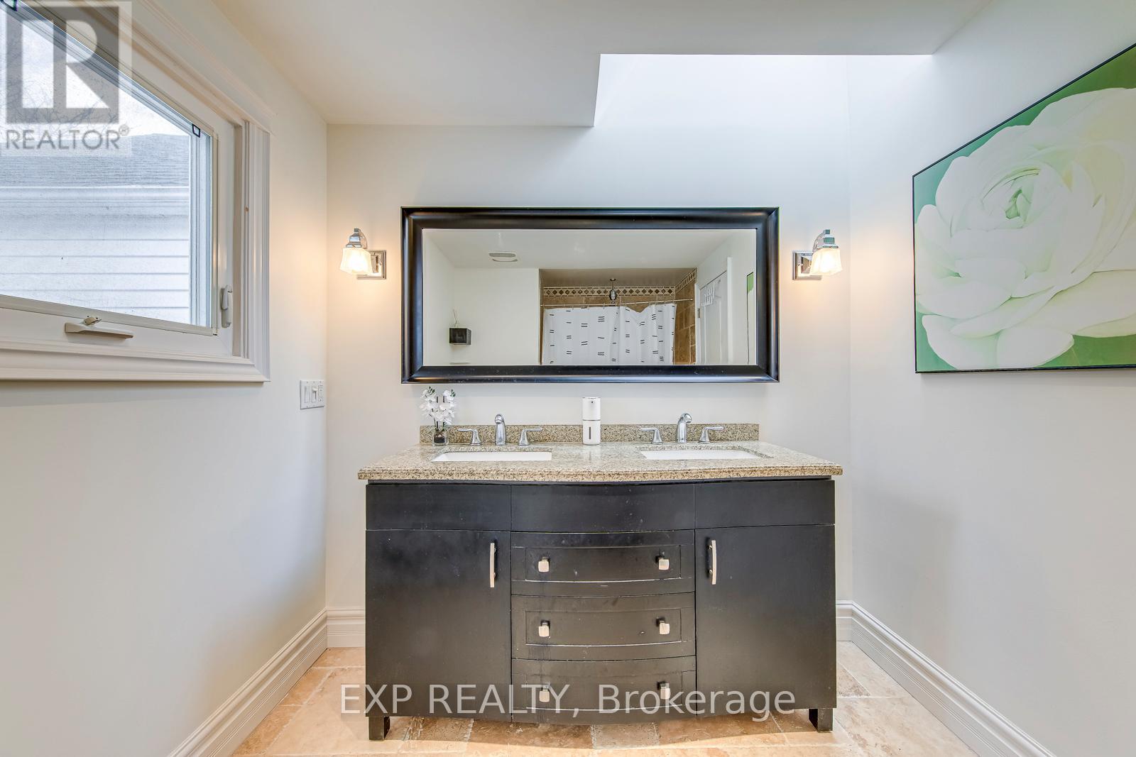 1225 Hedgestone Crescent, Oakville, Ontario  L6M 1X6 - Photo 31 - W13114806
