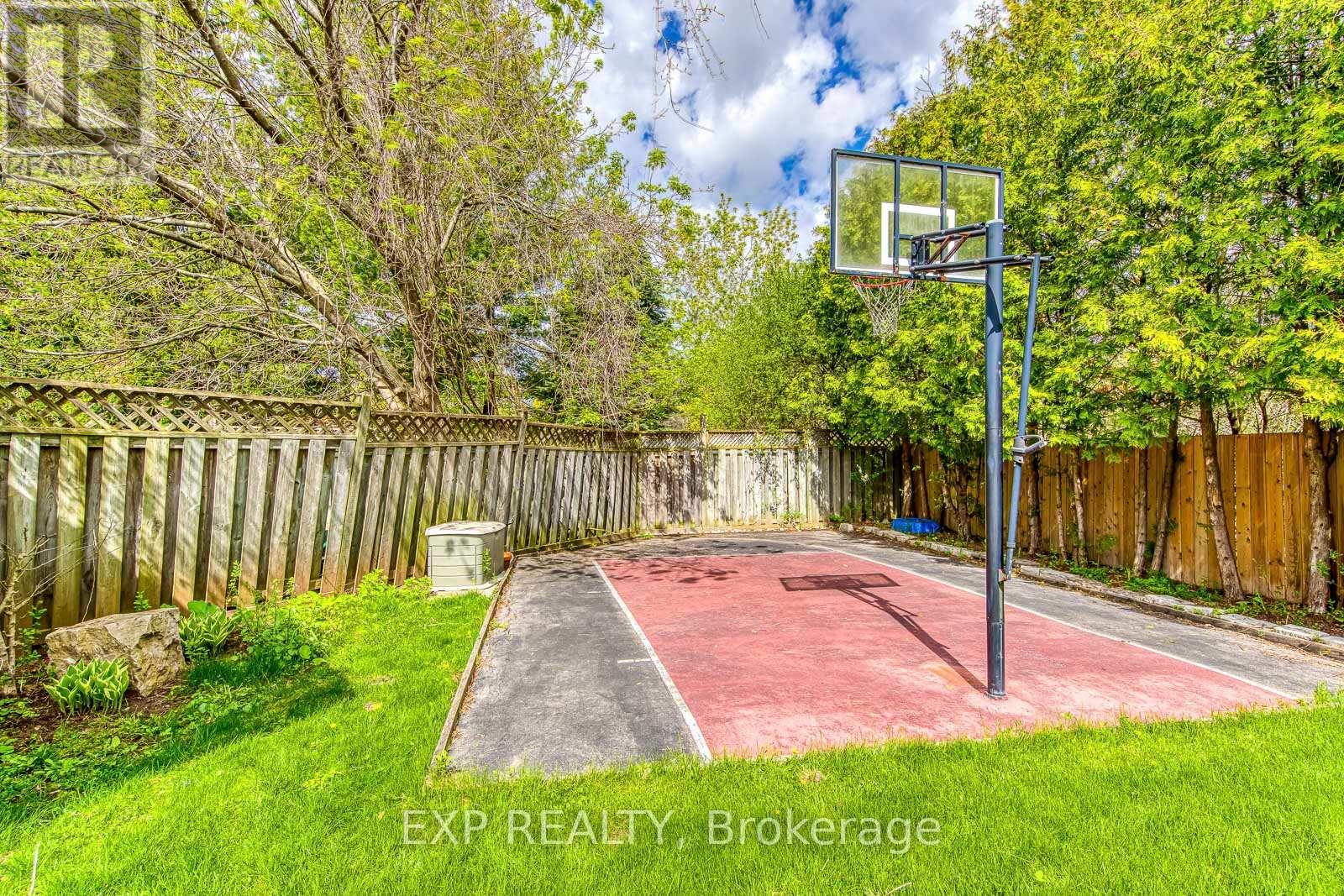 1225 Hedgestone Crescent, Oakville, Ontario  L6M 1X6 - Photo 44 - W13114806