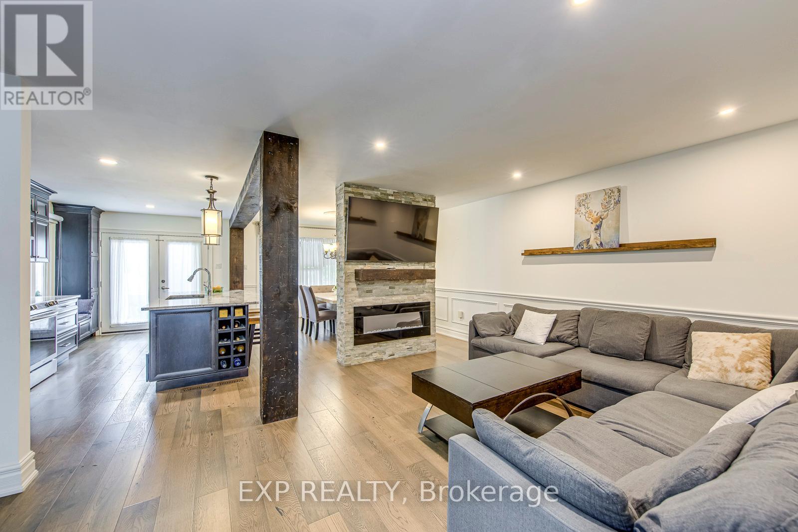 1225 Hedgestone Crescent, Oakville, Ontario  L6M 1X6 - Photo 7 - W13114806