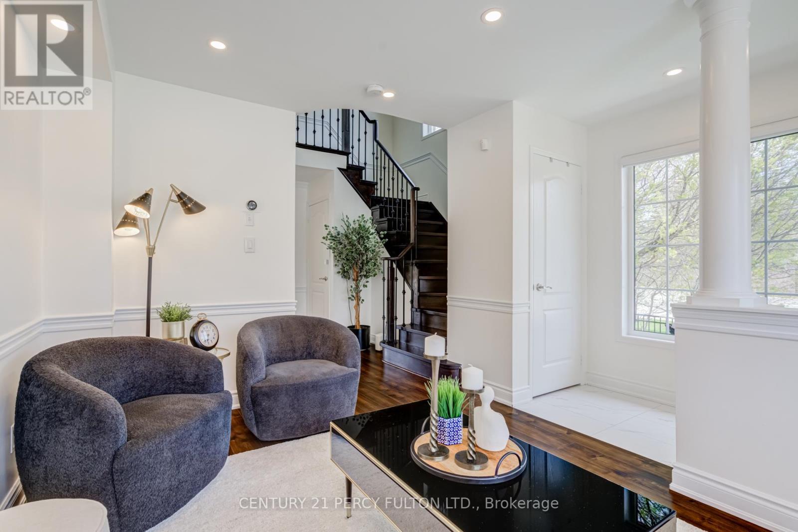 5988 Long Valley Road, Mississauga, Ontario  L5M 6K4 - Photo 9 - W13114862