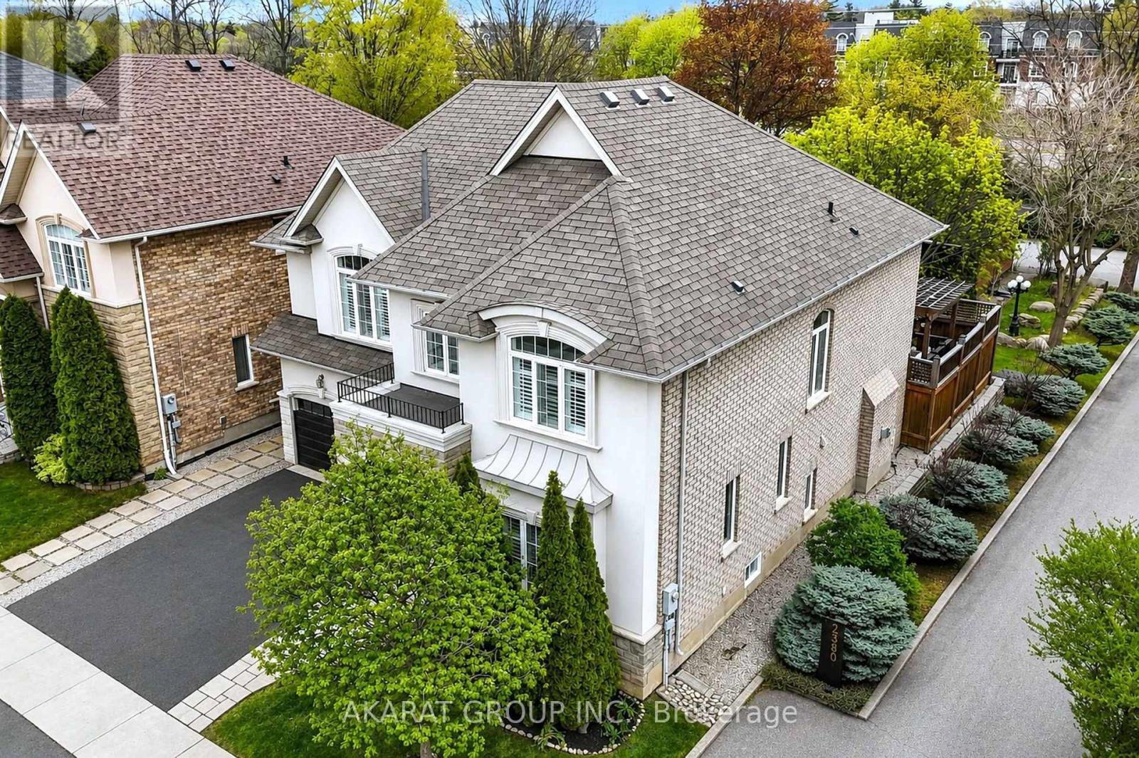 2376 Brockberry Crescent, Oakville, Ontario  L6M 4T3 - Photo 3 - W13114866