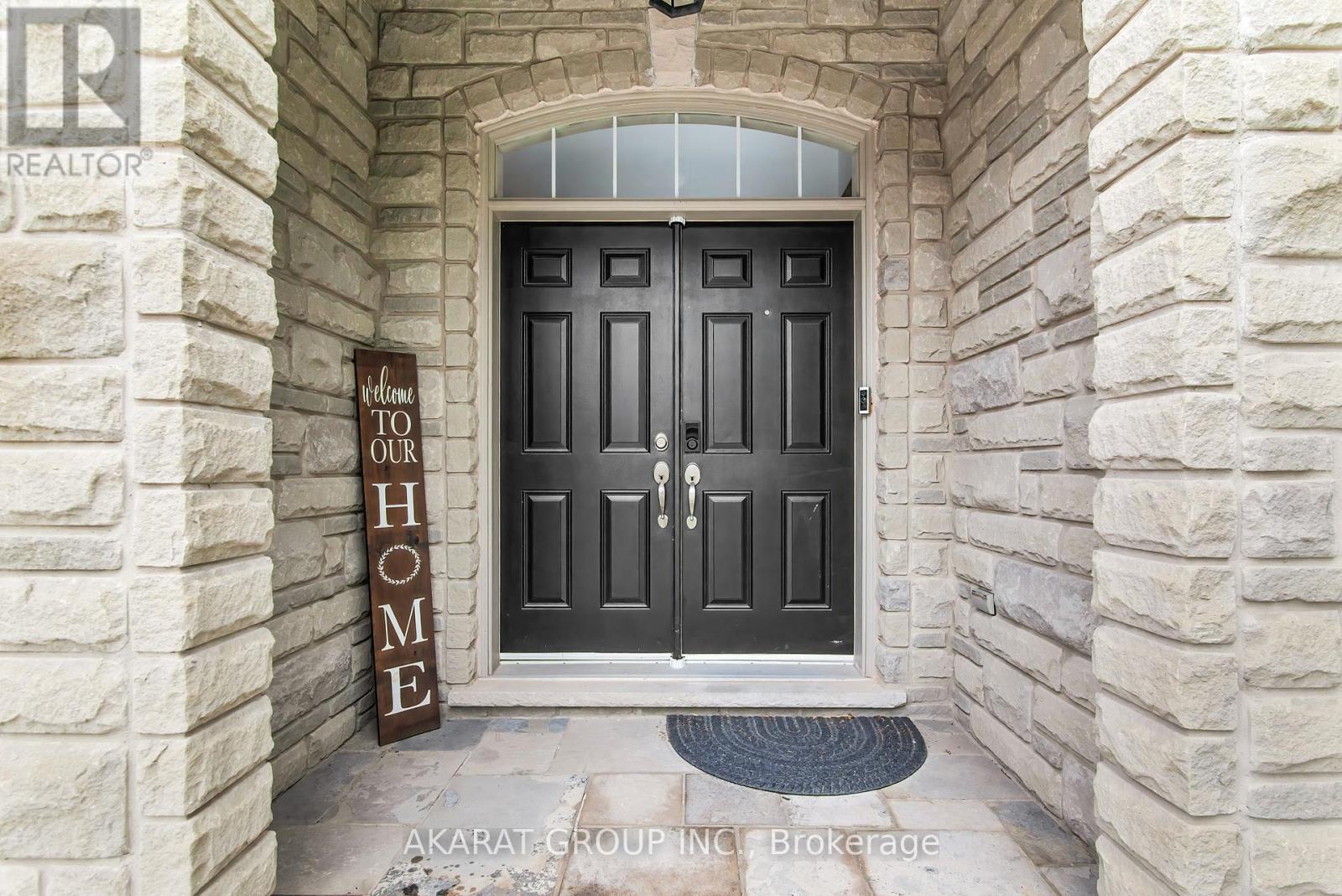 2376 Brockberry Crescent, Oakville, Ontario  L6M 4T3 - Photo 4 - W13114866