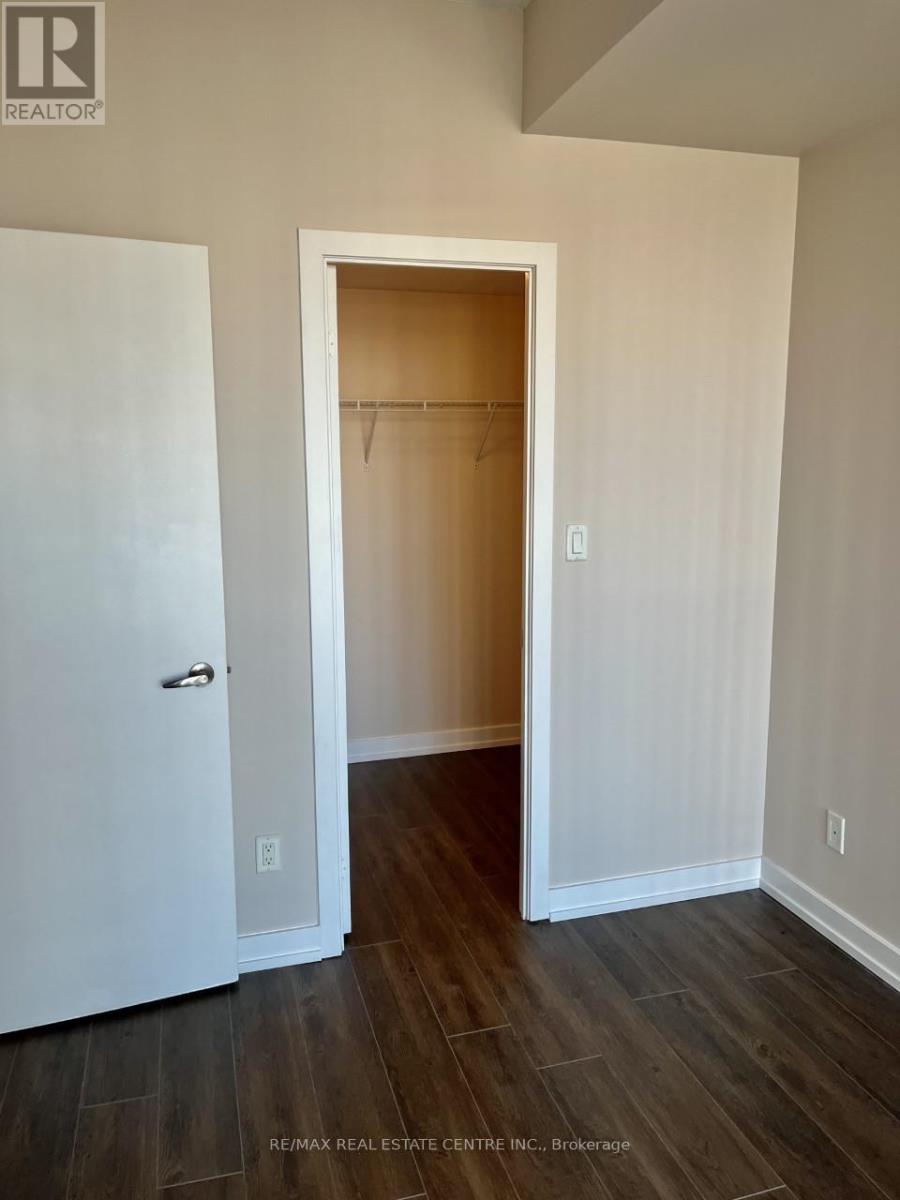 1008 - 4070 Confederation Parkway, Mississauga, Ontario  L5B 0E9 - Photo 11 - W13114884