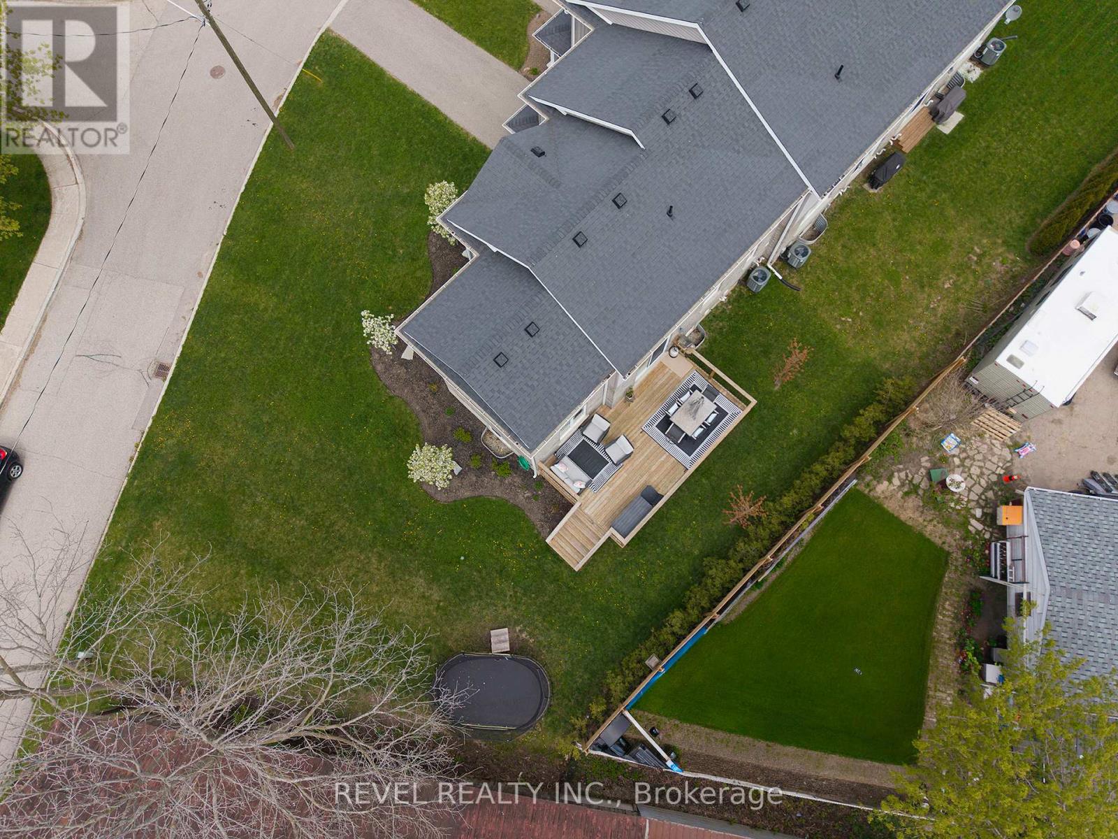 19 Muma Street, Blandford-Blenheim, Ontario  N0J 1G0 - Photo 39 - X13112194