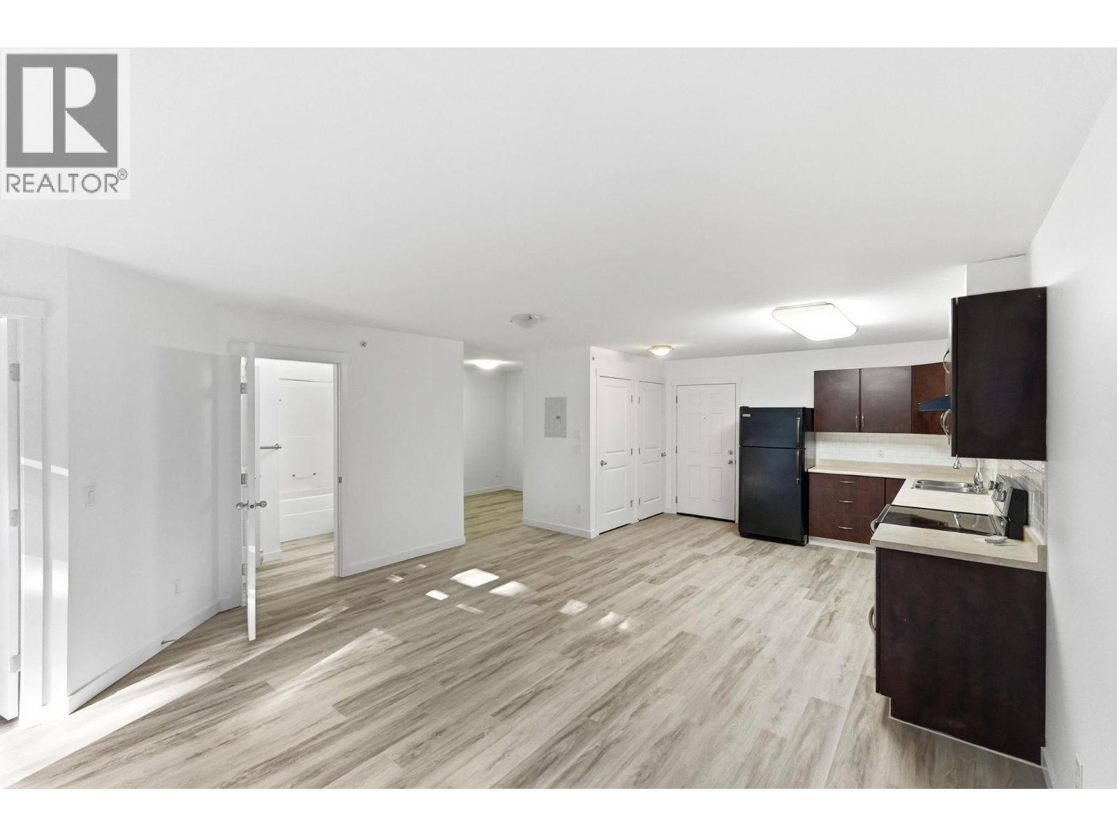 1483 Glenmore Road Unit# 311, Kelowna, British Columbia  V1V 2C5 - Photo 5 - 10387115