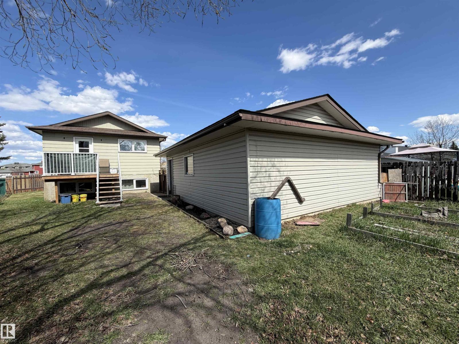 9009 102 Av, Morinville, Alberta  T8R 1B5 - Photo 28 - E4476318
