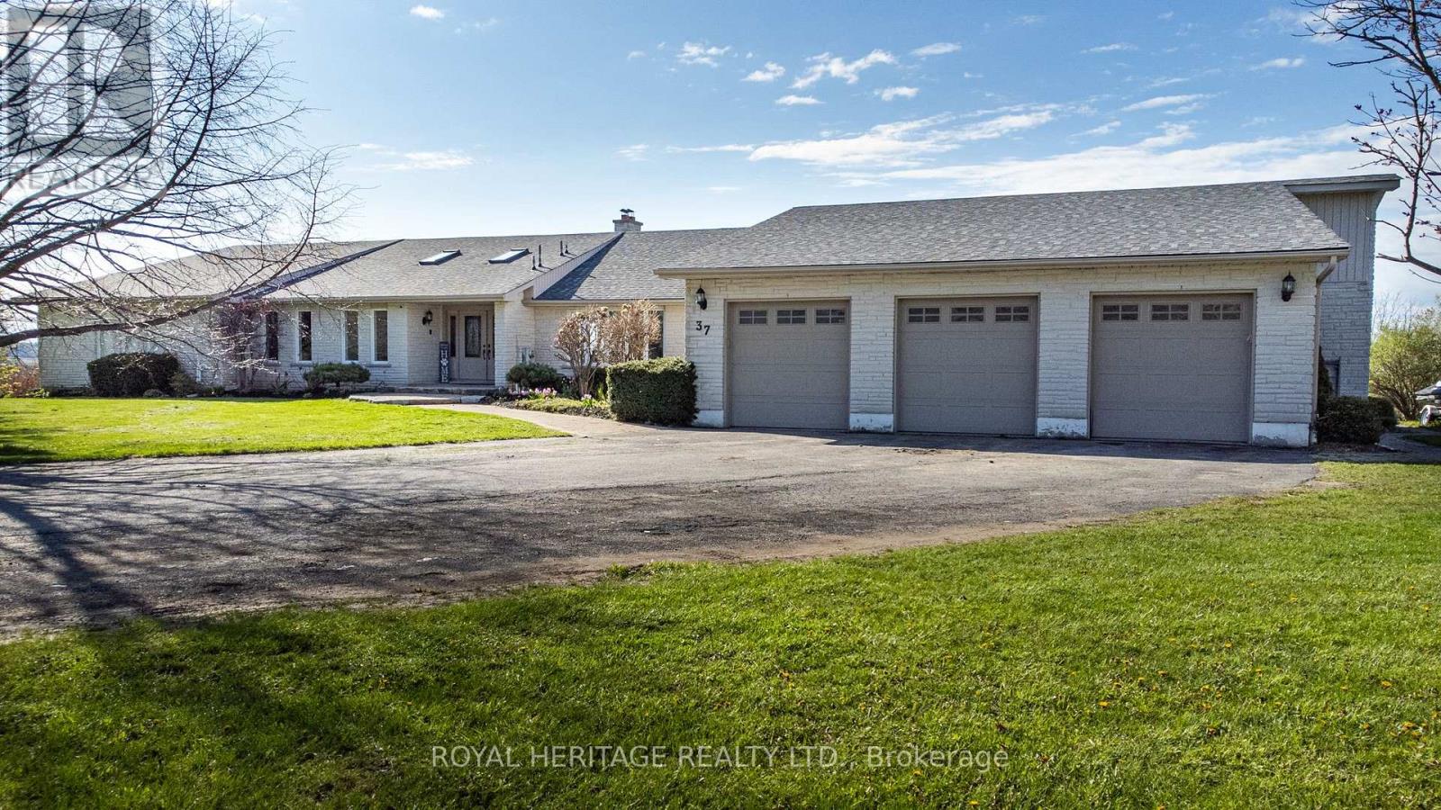 37 Forest Hill Drive, Hamilton Township, Ontario  K9A 0W3 - Photo 2 - X13114894
