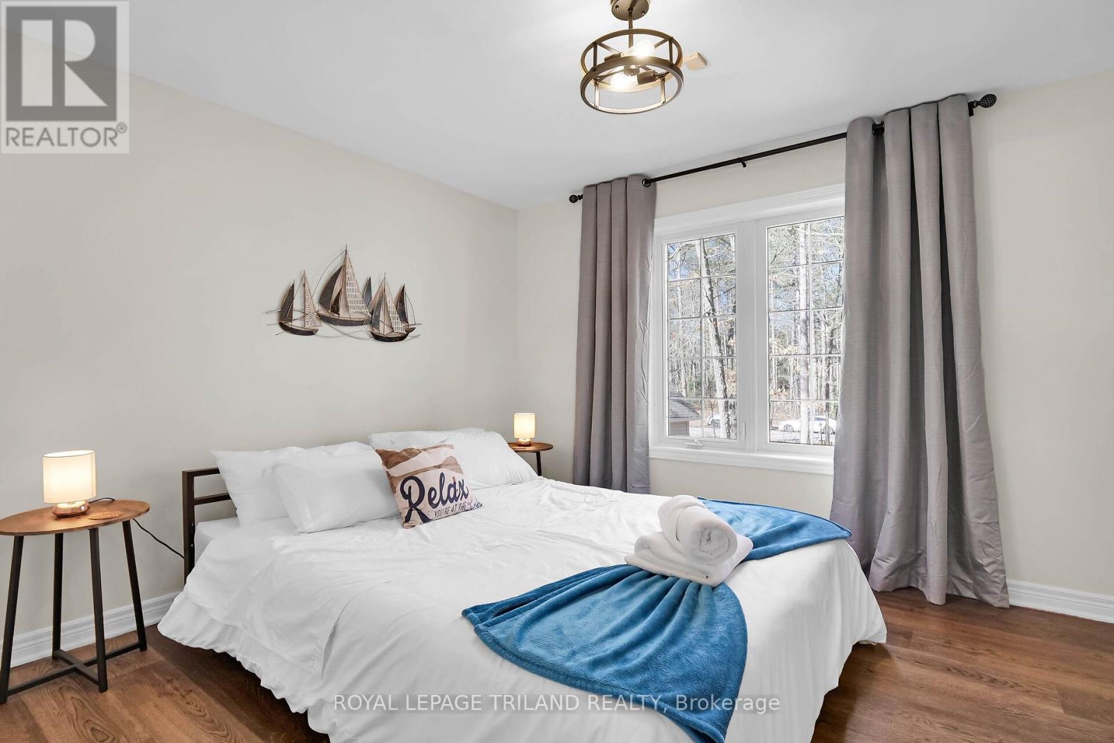 9945 Riverview Road, Lambton Shores, Ontario  N0M 1T0 - Photo 15 - X13114928