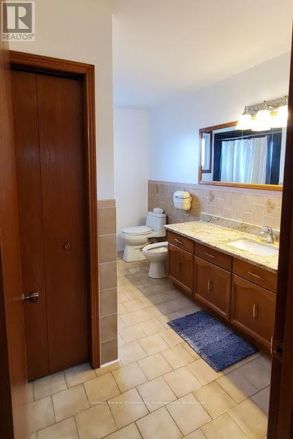 42 Lasila Court, Hamilton, Ontario  L9C 7B6 - Photo 25 - X12984460