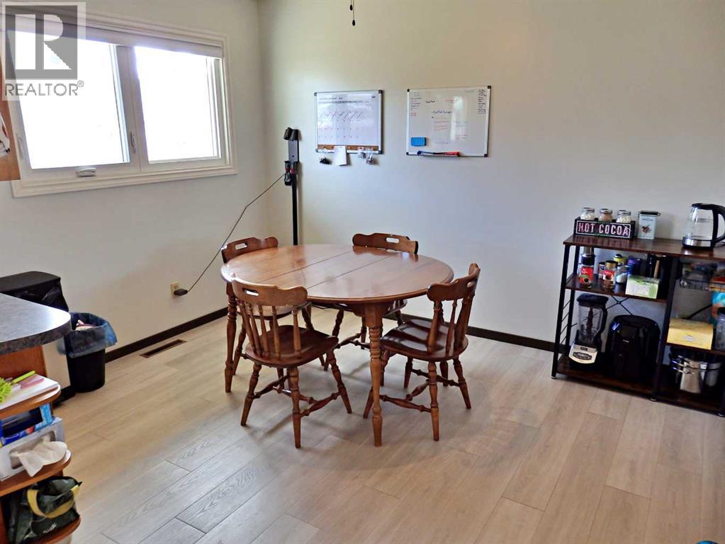4713 55 Avenue, Vermilion, Alberta  T9X 1S5 - Photo 12 - A2309587