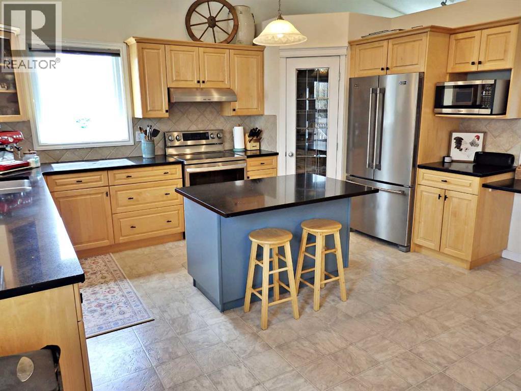 4802 Airport Drive, Vermilion, Alberta  T9X 1P2 - Photo 11 - A2309368