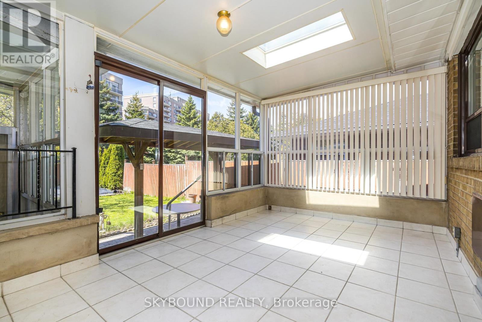 44 Tinder Crescent, Toronto, Ontario  M4A 1L3 - Photo 21 - C13114938