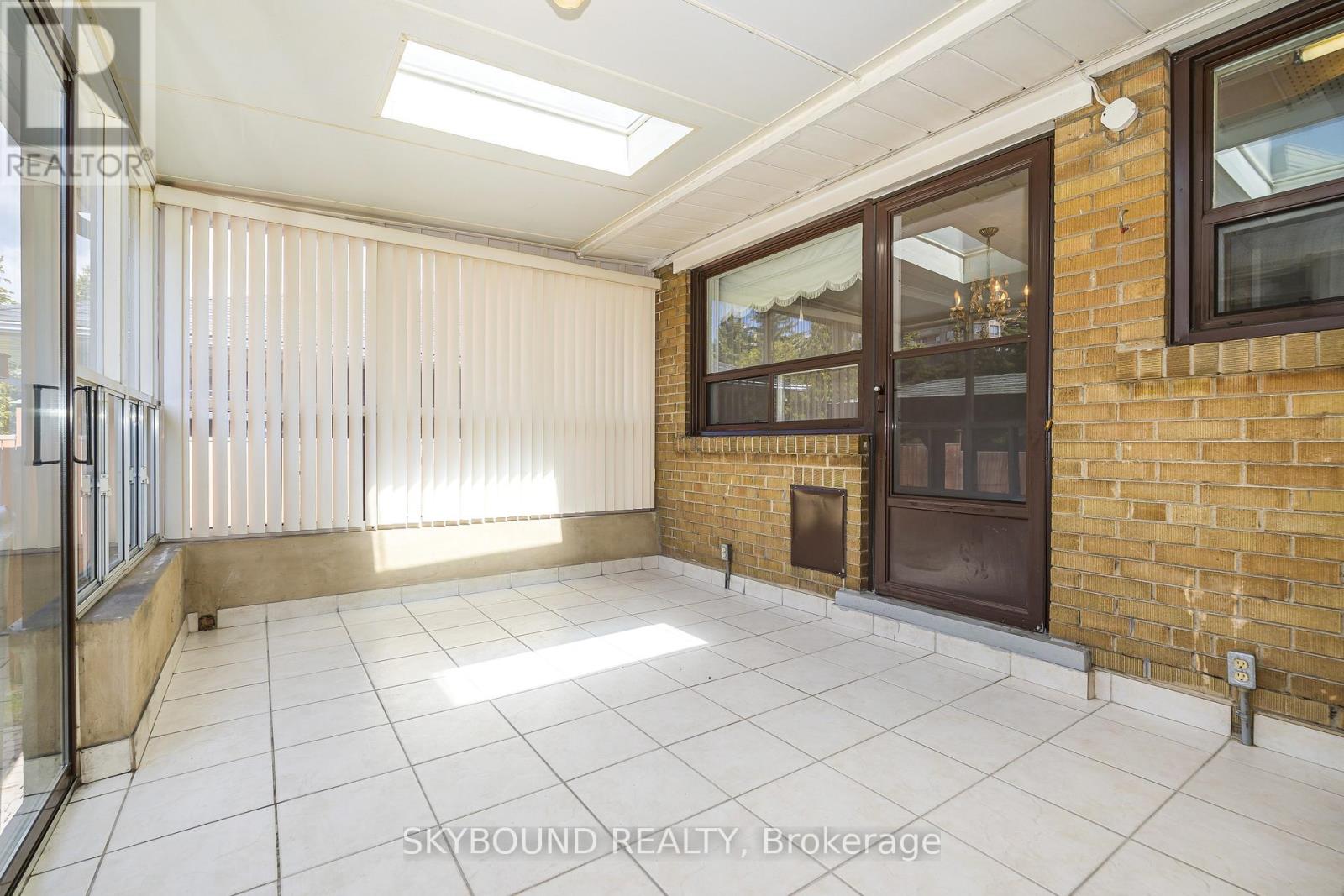 44 Tinder Crescent, Toronto, Ontario  M4A 1L3 - Photo 22 - C13114938
