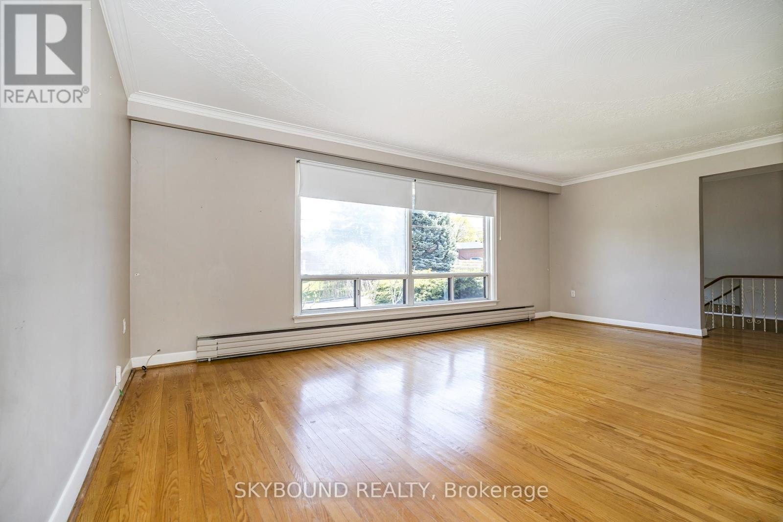 44 Tinder Crescent, Toronto, Ontario  M4A 1L3 - Photo 8 - C13114938