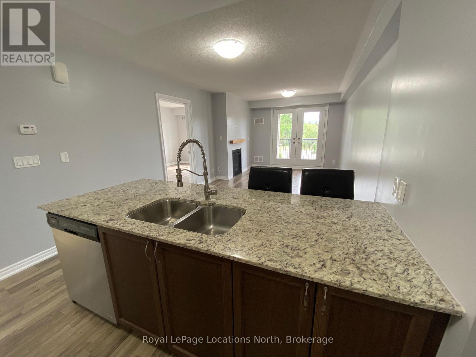 203 - 2 Anchorage Crescent, Collingwood, Ontario  L9Y 0Y6 - Photo 5 - S13114892