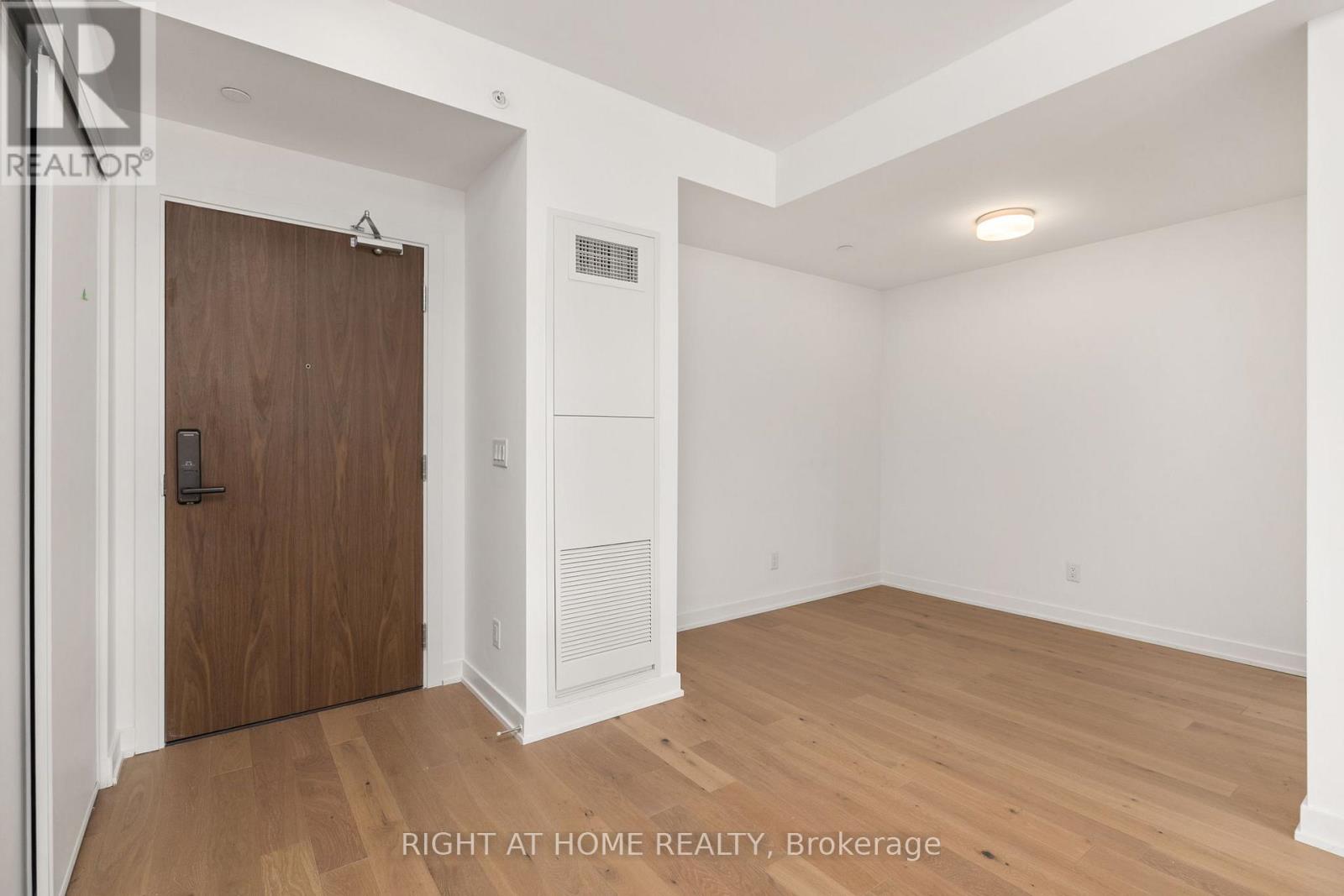 305 - 1161 Kingston Road, Toronto, Ontario  M4E 1T4 - Photo 12 - E13114912