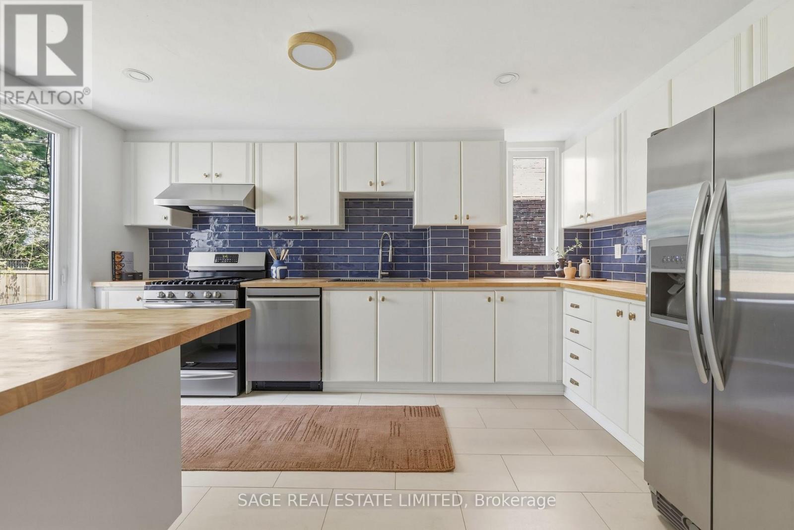 662 Woodbine Avenue, Toronto, Ontario  M4E 2J1 - Photo 12 - E13114920