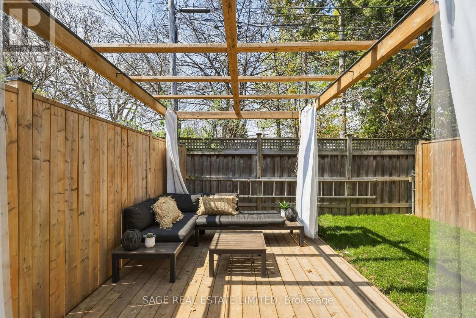 662 Woodbine Avenue, Toronto, Ontario  M4E 2J1 - Photo 41 - E13114920