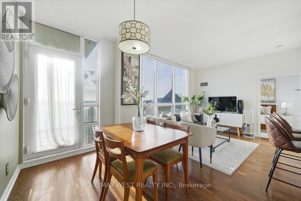 3302 - 2240 Lake Shore Boulevard W, Toronto, Ontario  M8V 0B1 - Photo 3 - W12999964