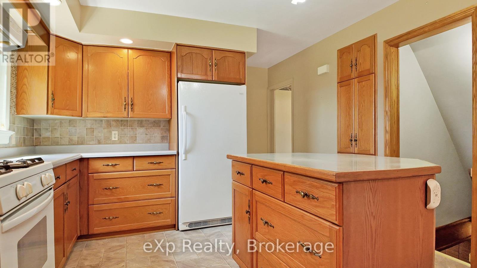 1267 Bruce Road 12, South Bruce, Ontario  N0G 1W0 - Photo 11 - X13114898