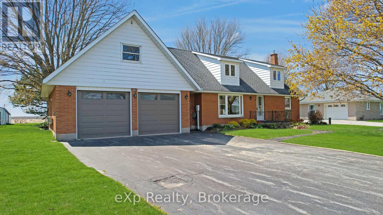 1267 Bruce Road 12, South Bruce, Ontario  N0G 1W0 - Photo 2 - X13114898