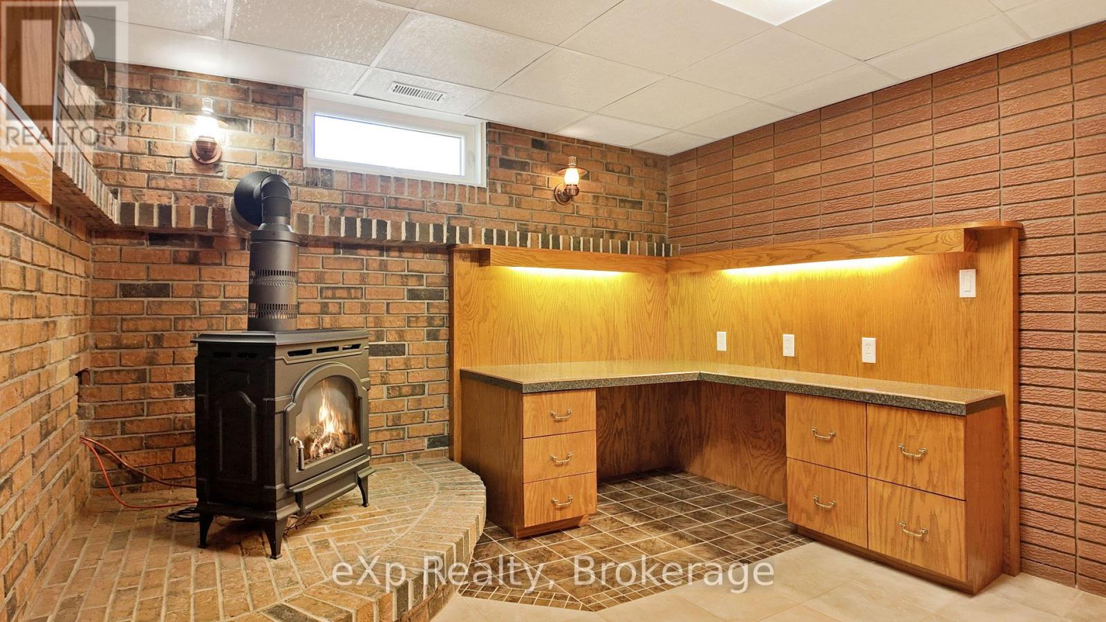 1267 Bruce Road 12, South Bruce, Ontario  N0G 1W0 - Photo 30 - X13114898