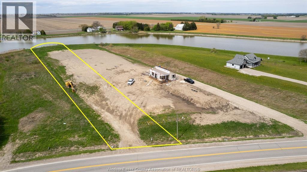 MLS# 26010805: 5273 TECUMSEH LINE, Tilbury, Canada