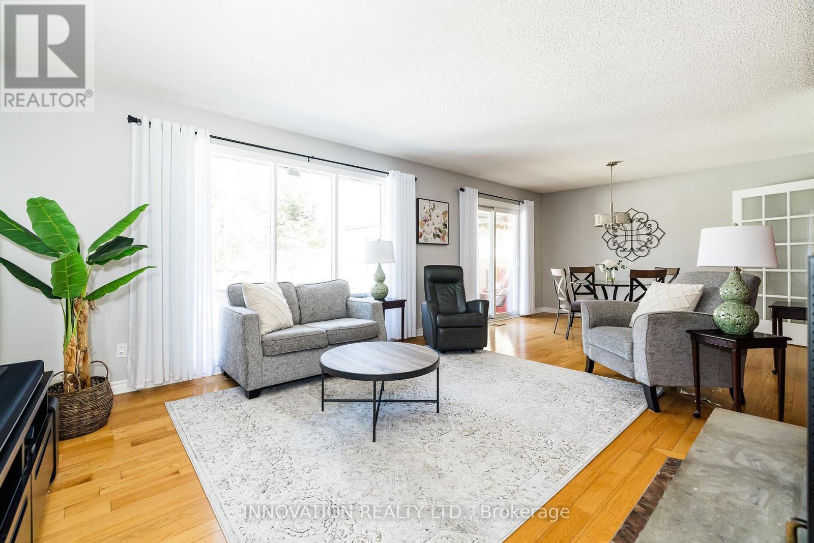1303 Fairway Drive, Ottawa, Ontario  K4M 1B3 - Photo 5 - X12932650