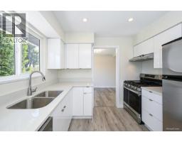 5546 MAPLE CRESCENT, Delta, British Columbia