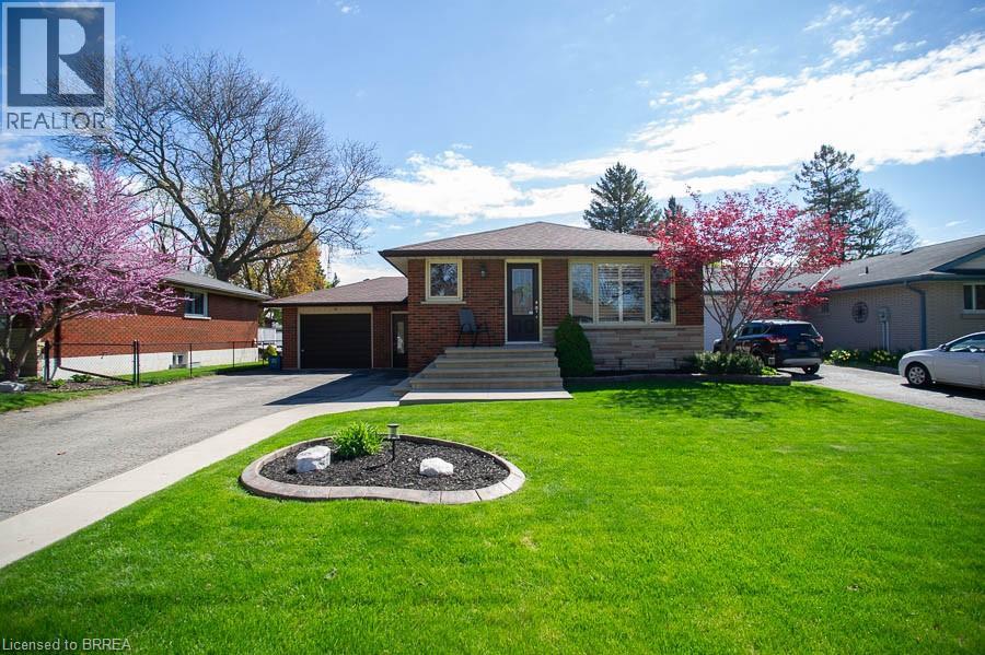 59 WILTSHIRE Drive, Brantford, Ontario