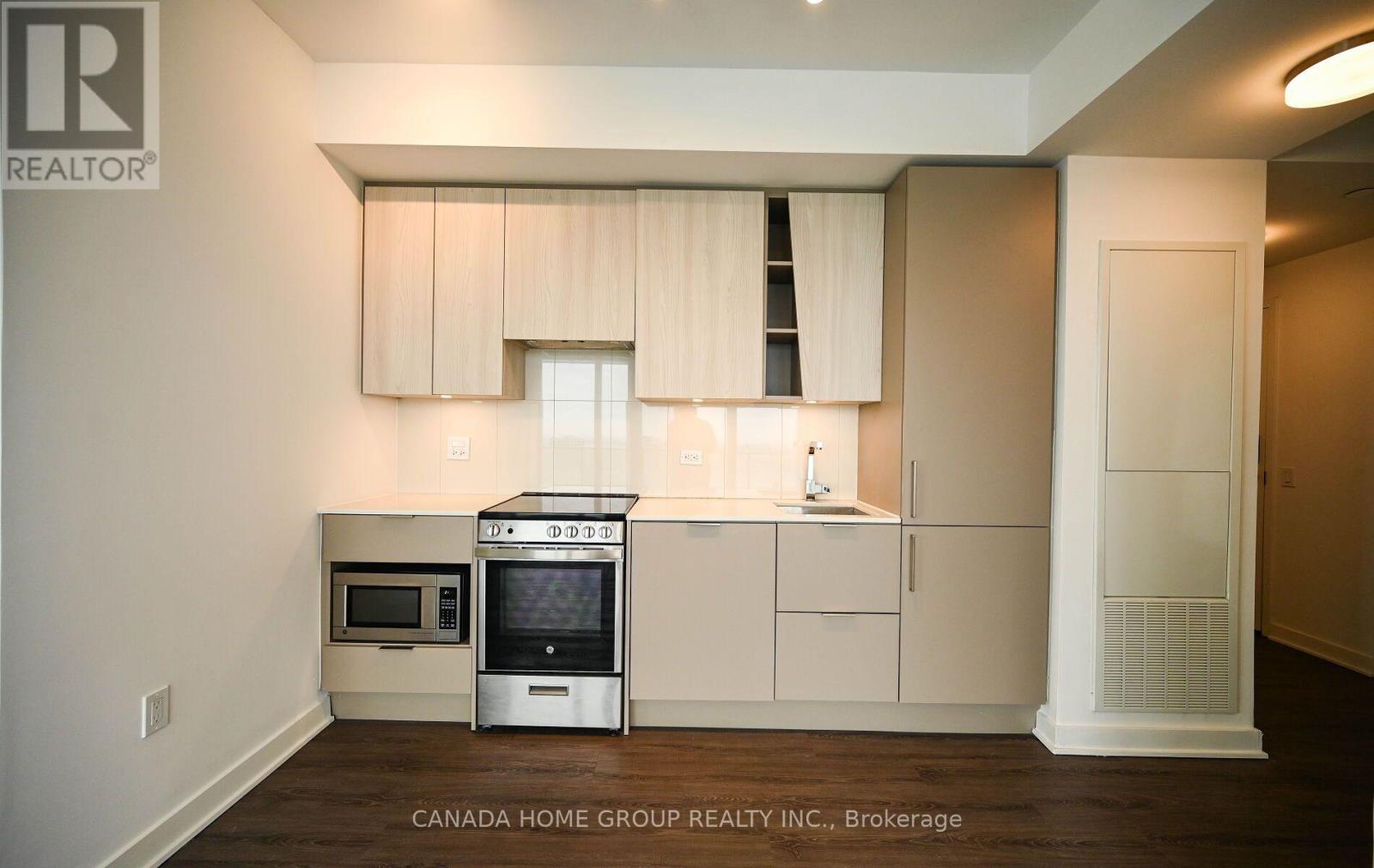 5310 - 3900 Confederation Parkway, Mississauga, Ontario  L5B 0M3 - Photo 14 - W13114930