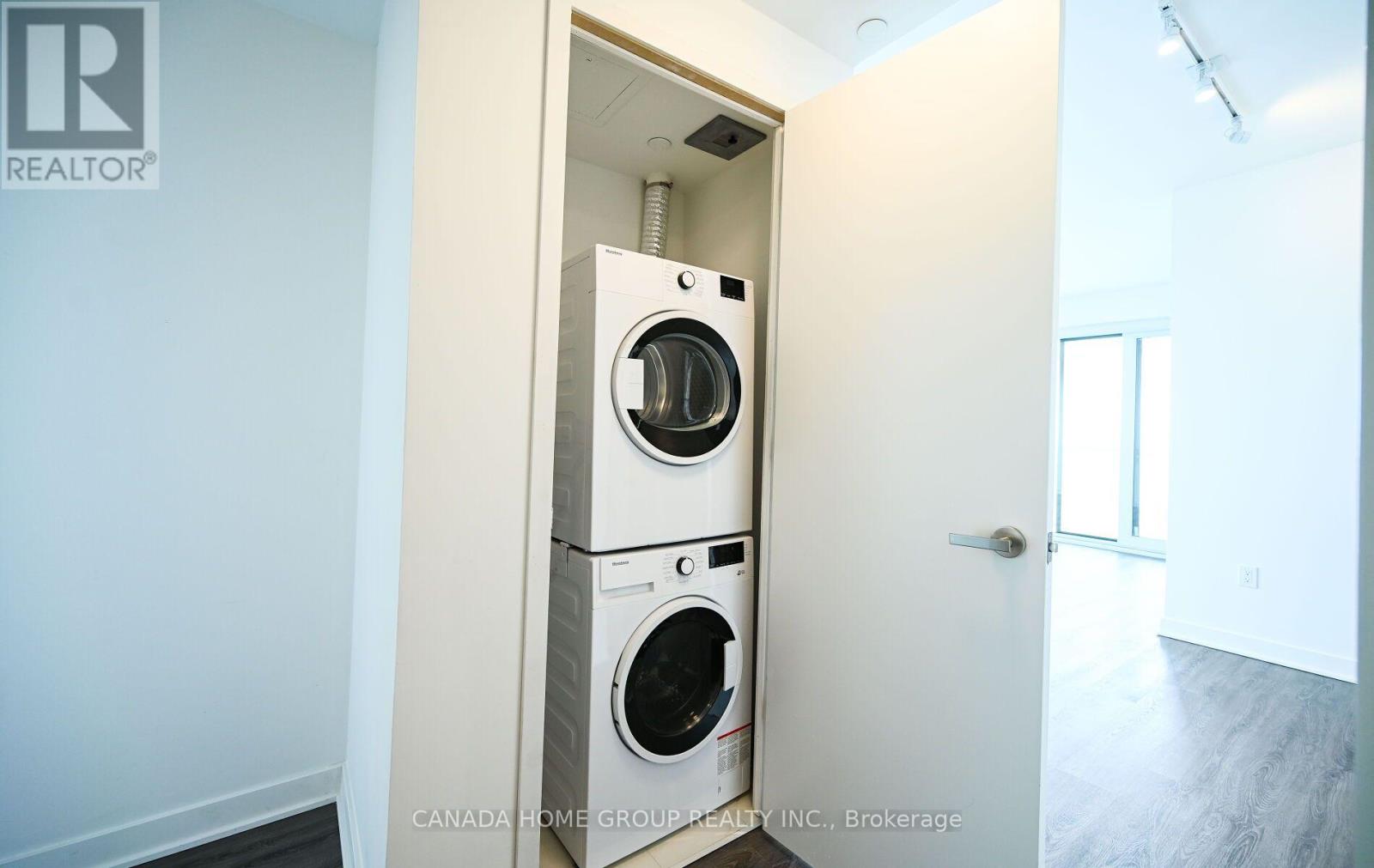 5310 - 3900 Confederation Parkway, Mississauga, Ontario  L5B 0M3 - Photo 22 - W13114930