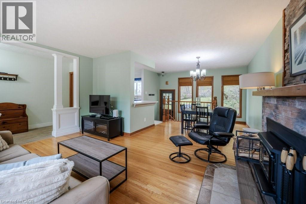 5 Donald Street, Cambridge, Ontario  N1S 2H1 - Photo 5 - 40822916