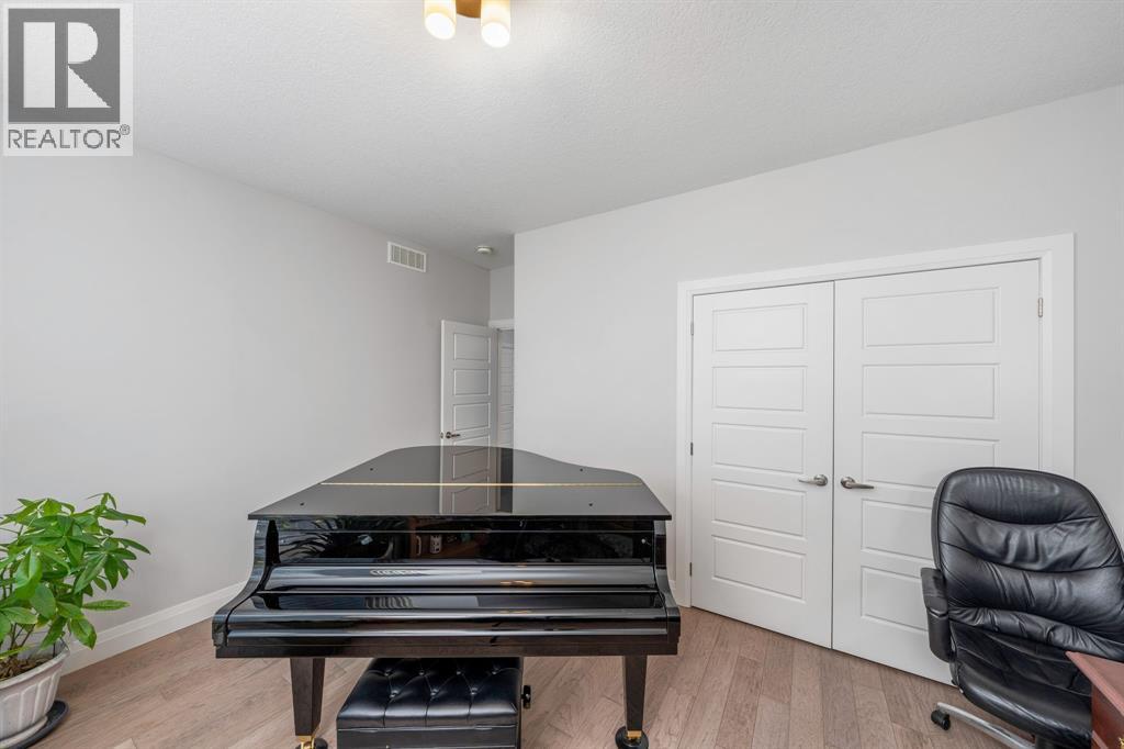 736 Remington Court, Sarnia photo 6