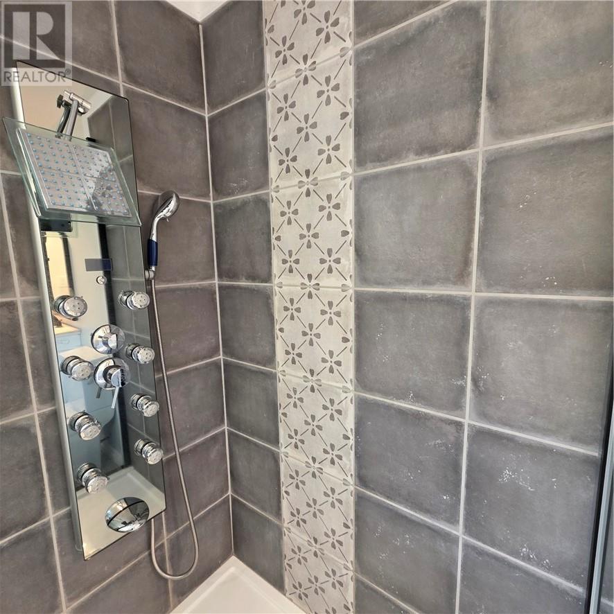 3225 Parkdale Crescent, Val Caron, Ontario  P3N 1A7 - Photo 15 - 2127657