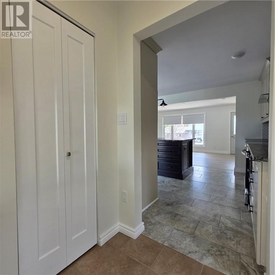 3225 Parkdale Crescent, Val Caron, Ontario  P3N 1A7 - Photo 31 - 2127657