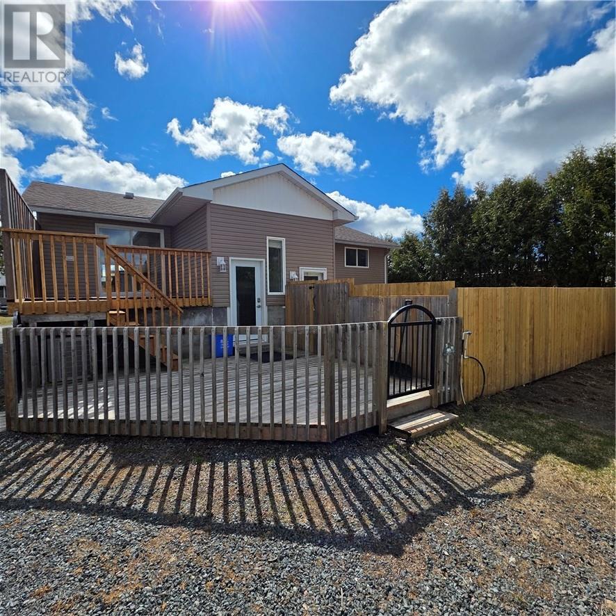 3225 Parkdale Crescent, Val Caron, Ontario  P3N 1A7 - Photo 36 - 2127657